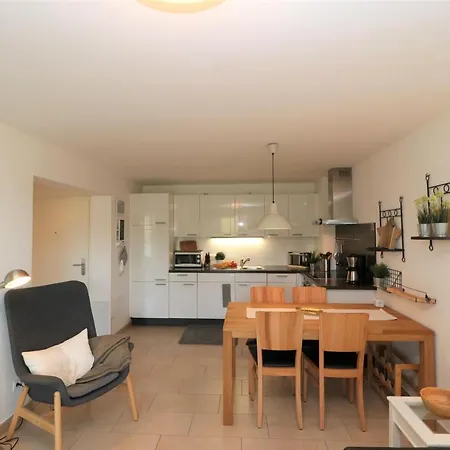 Kaeptn Brass 15 Deichblick * Dierhagen