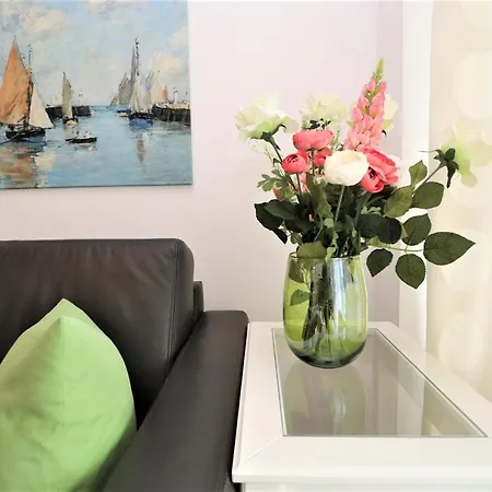 Kaeptn Brass 15 Deichblick Dierhagen